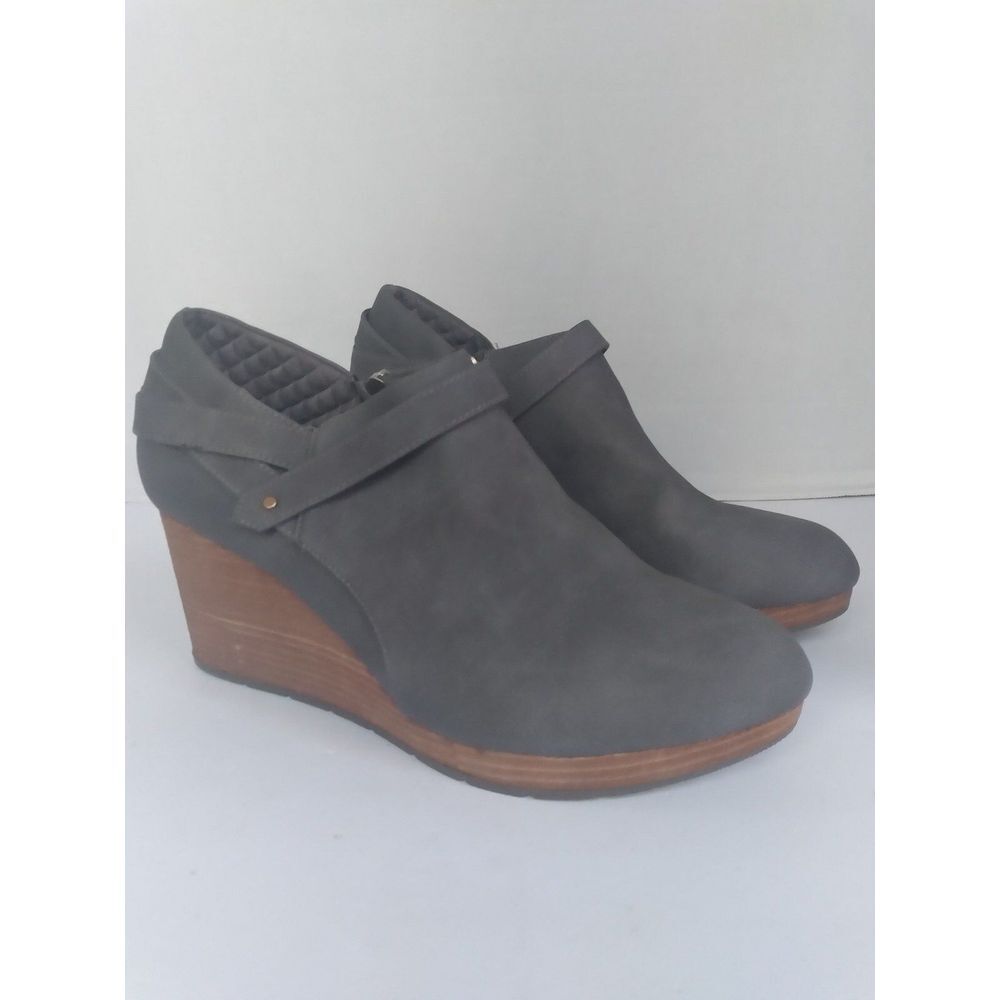 Stylish Gray Suede Wedge Ankle Boots with Wooden Heel Comfort Booties